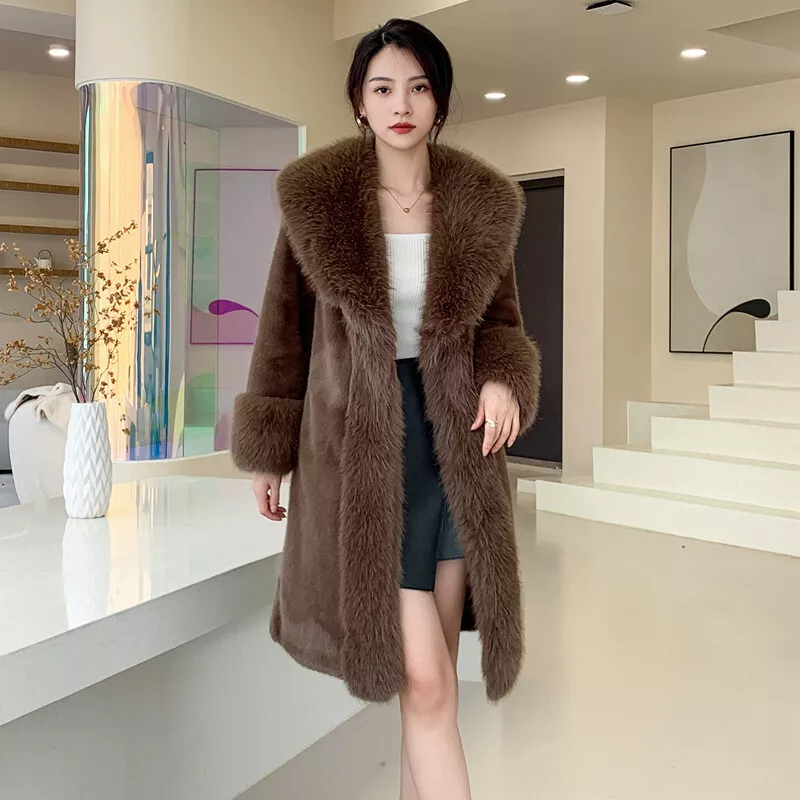 Big fluffy deals coat womens