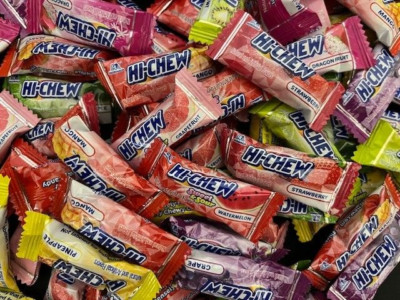 HI-CHEW - ASSORTED Juicy Chewy Candy-Mixed Lot Assorted Fruity Flavors 55 PIECES