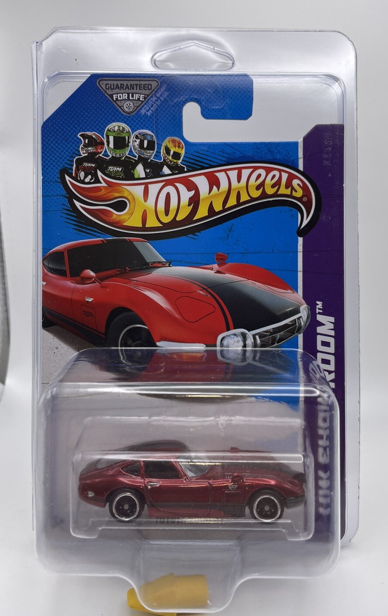 2013 Hot Wheels Super Treasure Hunt, Toyota 2000 GT With Protector