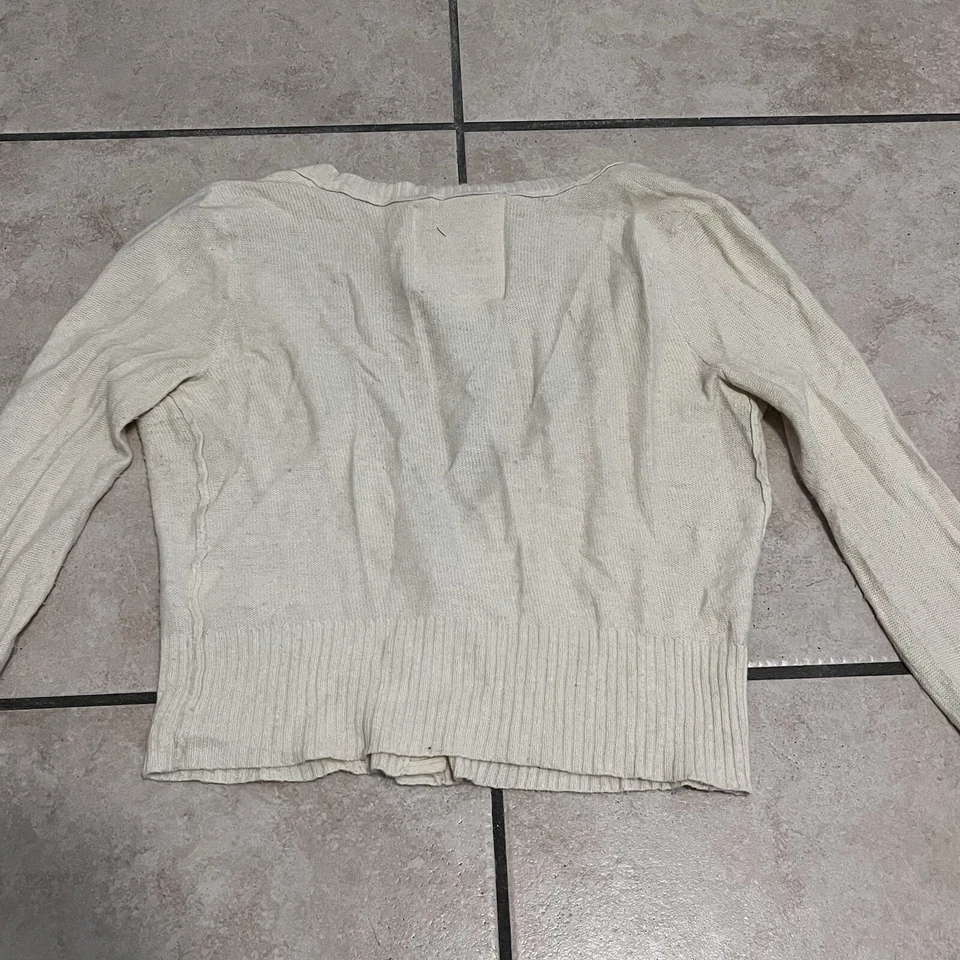 Cárdigan Vintage Y2K Hollister Crema Botones con Detalles de Estrás Plateado S Foto 4 de 4