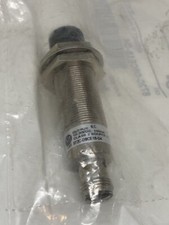 ALLEN BRADLEY 872C-D8CE18-D4 Inductive Proximity Sensor 10-30VDC 100mA NEW OEM