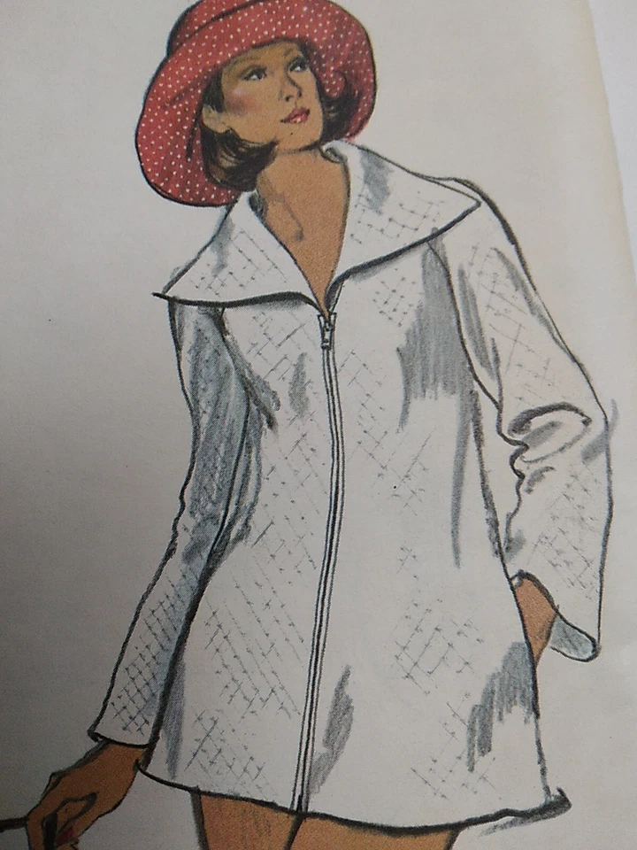 Bathing Suit Bra Top Shorts Coverup Top 12 VOGUE 9188 Sewing Pattern UC VTG 70s - Image 3 of 4