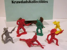 VTG TIM MEE PLASTIC COWBOYS WESTERN PLAYSET FIGURES LOT ~2 3/4" 65mm 1960s