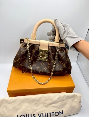 LOUIS VUITTON CLUTCH (M46544) - MONOGRAM CANVAS - NAGELNEU OVP