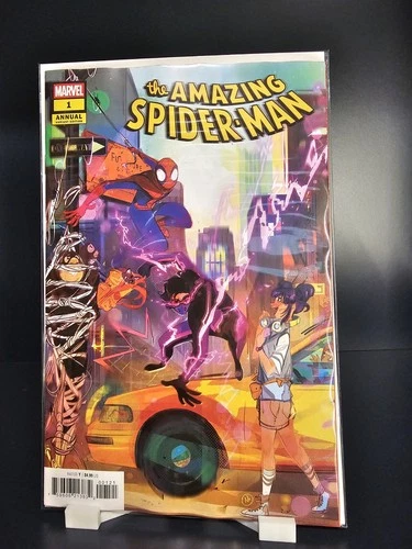 AMAZING SPIDER-MAN ANNUAL #1 - NICOLETTA BALDARI VARIANT (MARVEL COMICS)