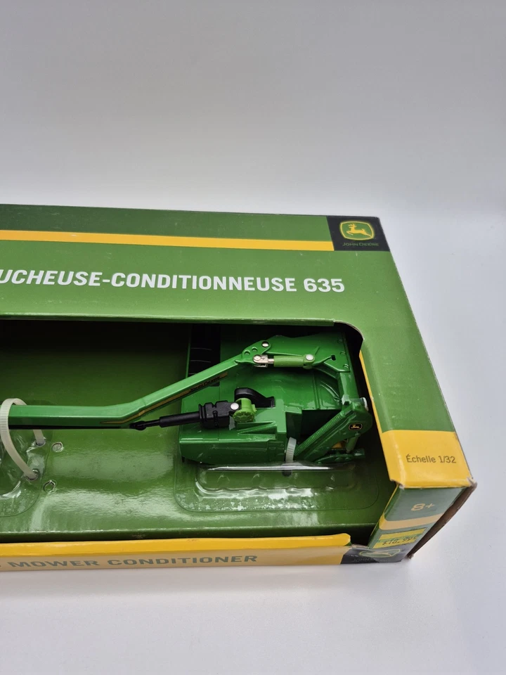Acondicionador cortacésped ERTL John Deere 635 escala 1/32 fundido a presión TOMY nuevo sellado Foto 4 de 4