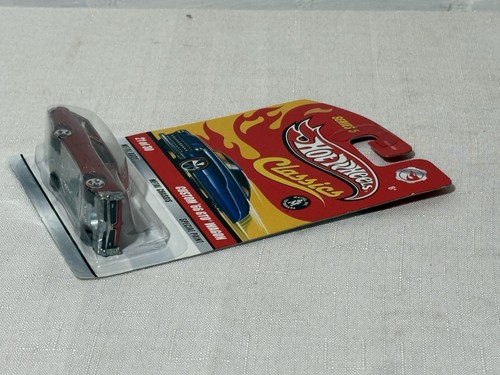 Hot Wheels Classics Custom ‘66 GTO Wagon Red Series 5 - Picture 9 of 13