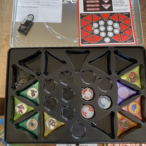 Restposten Yu -Gi-Oh Waps Academy Medaillen Case Magazine etc 117 Waps allein - Bild 2 von 8