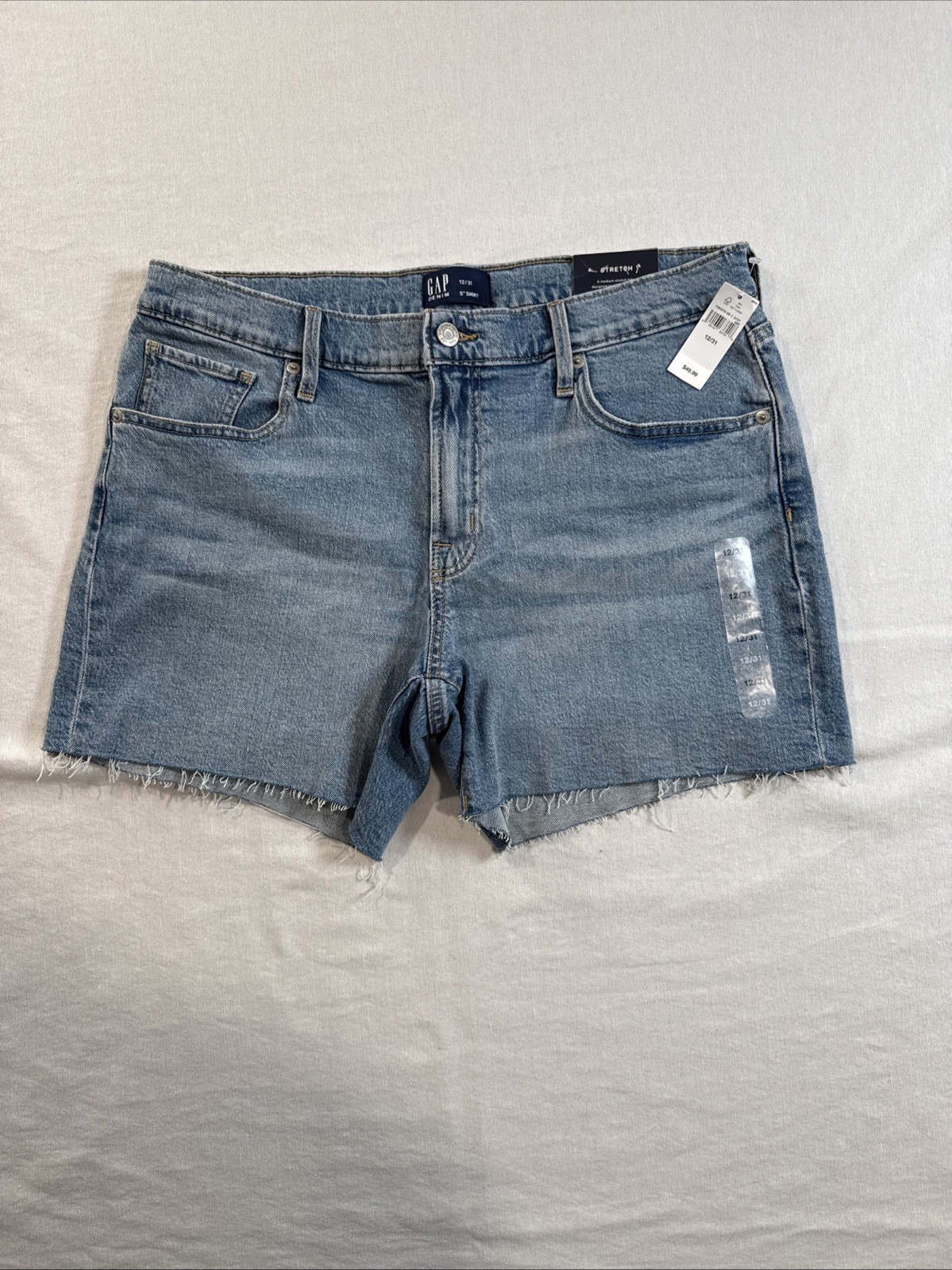 Gap Women's Denim Blue Shorts, Size 12/31, 5" Cut-Off, Medium Wash Jeans, NWT