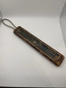 Vintage Howard Strop Co No.255  Razor Strop /Case Pat. 1892 Boston 