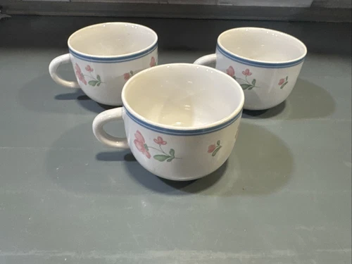 Never used Vintage Longarno Newcor Stoneware Tea Coffee Cup Set of 3