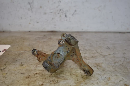 KNUCKLE, STEERING RH