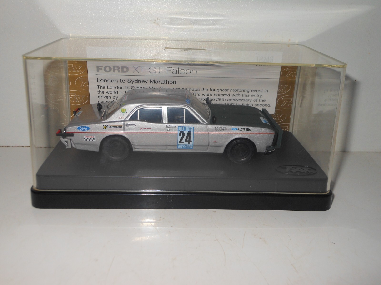 TRAX TR24G FORD XT GT FALCON  diecast  Top Gear 1:43 scale
