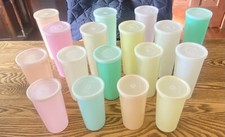 Lot of 17 - Vintage TUPPERWARE Pastel Tumbler...