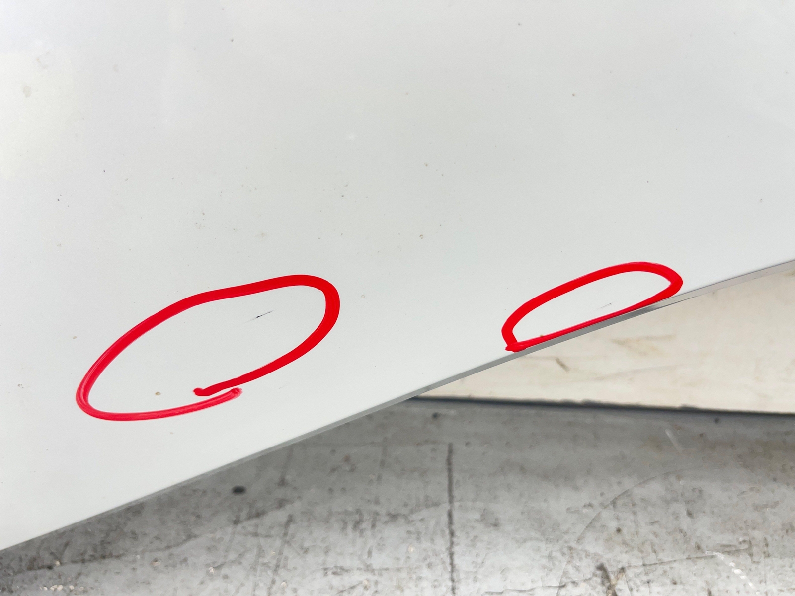 2014-2019 BMW I8 OEM REAR LEFT RETAINING RAIL MOLDING PANEL 51447336415