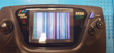 Changement des condensateurs Gamegear
