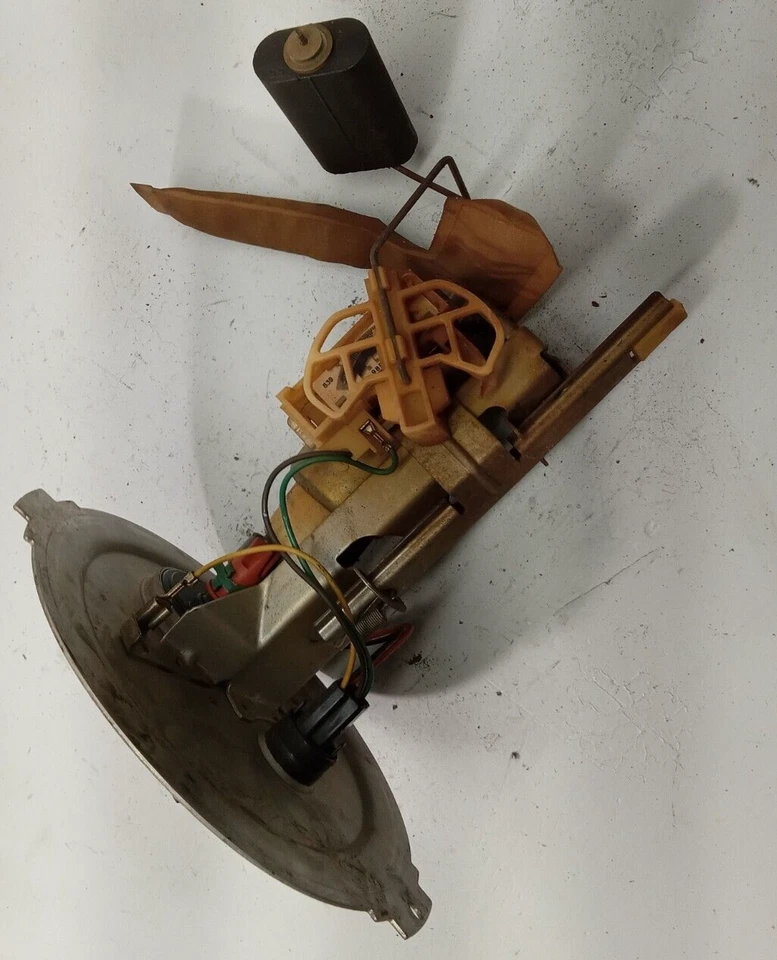 Conjunto de bomba de combustible Mercury Cougar 1999 OEM, 323-01245 Foto 2 de 4