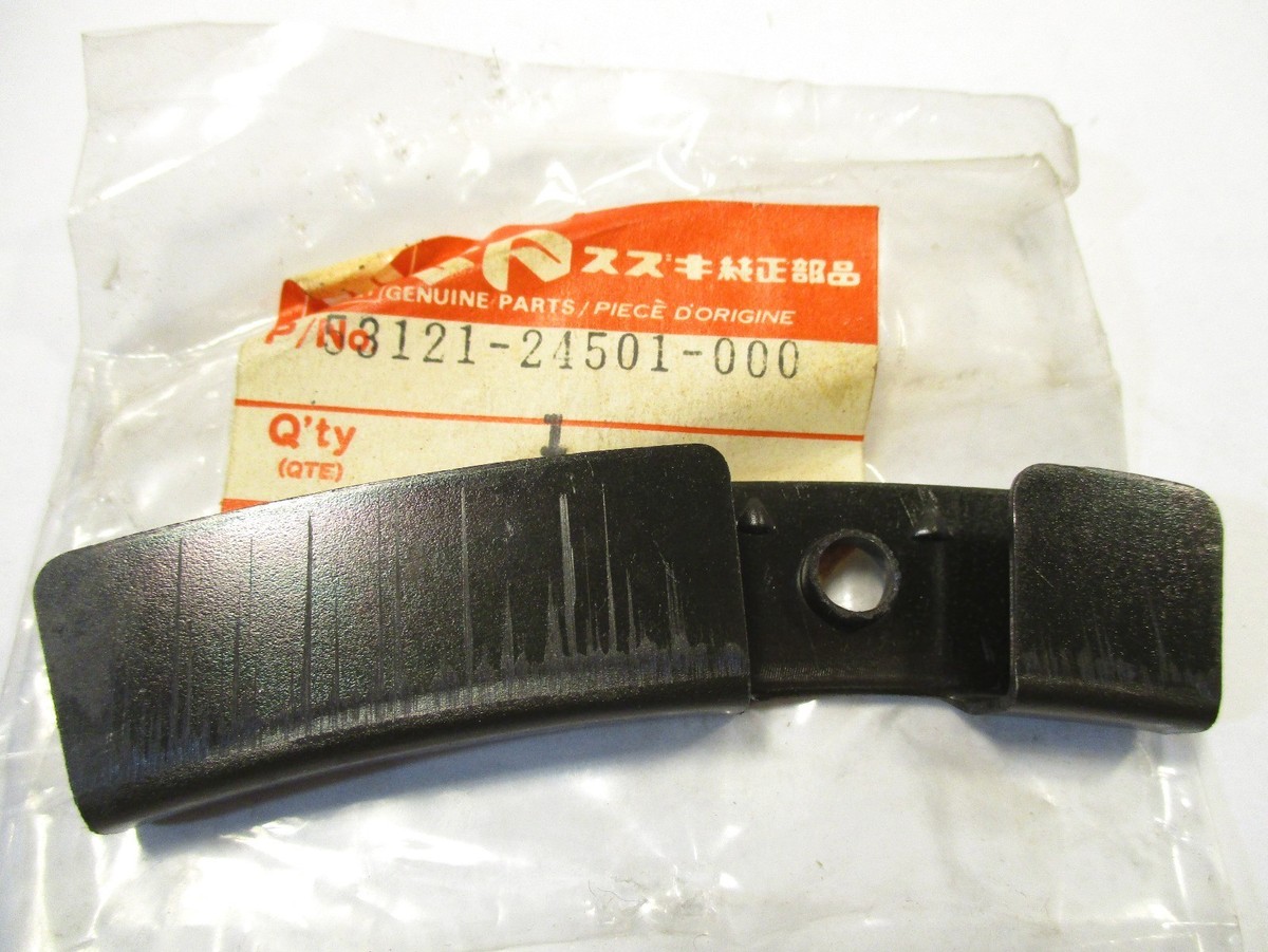 SUZUKI LT250 QUADRUNNER FRONT FENDER SIDE BRACKET 53121-24501 LT