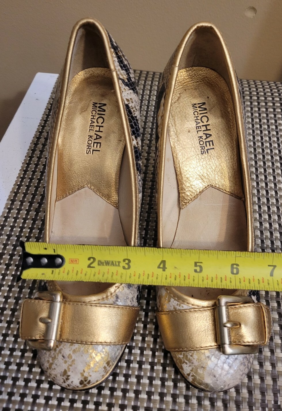 Michael Kors 8 M Python Print Gold Round Toe Pump… - image 8