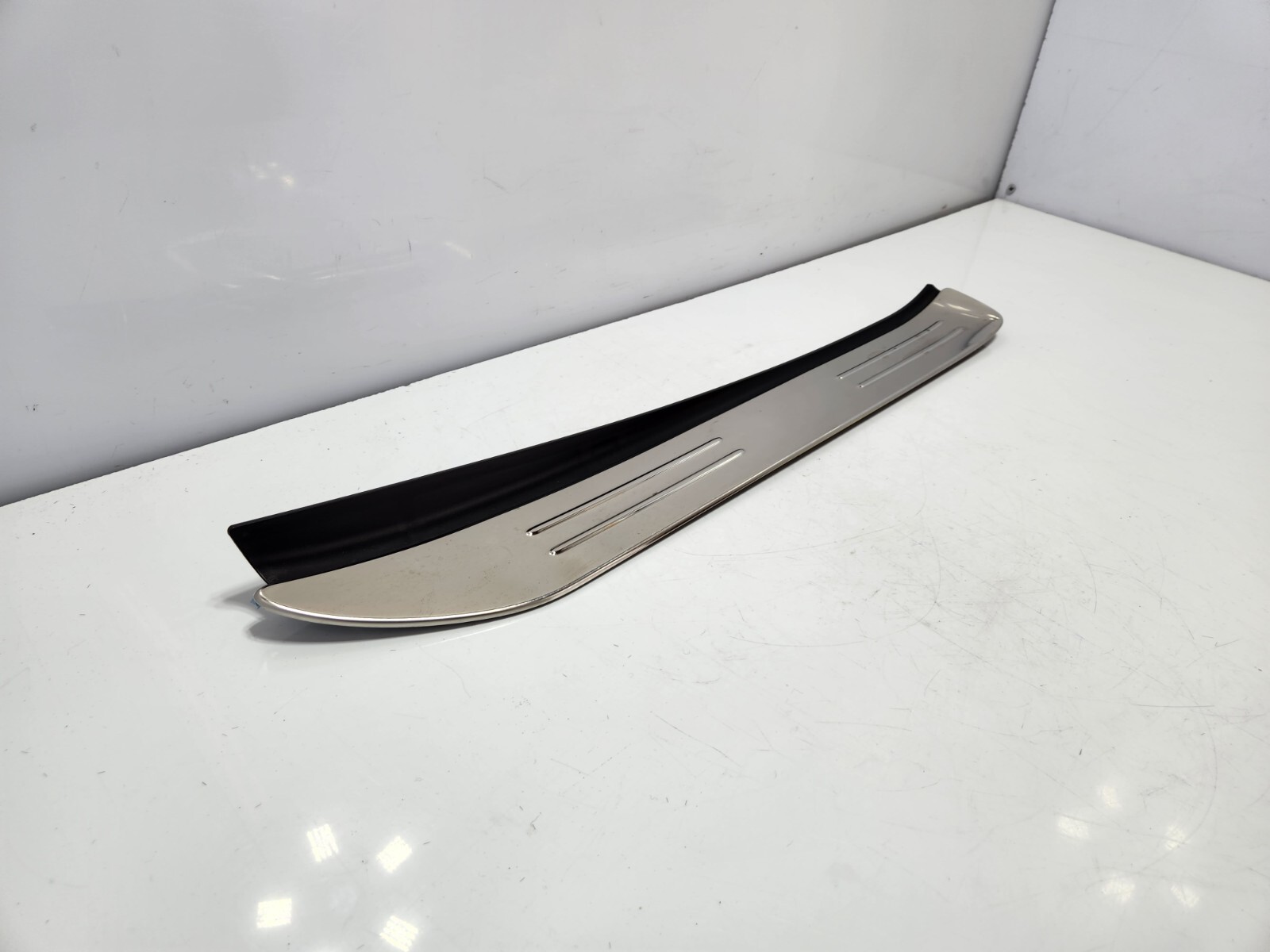 ✅ 10-14 OEM Rolls Royce Ghost RR4 Rear Right Passenger Steel Door Sill Plate*