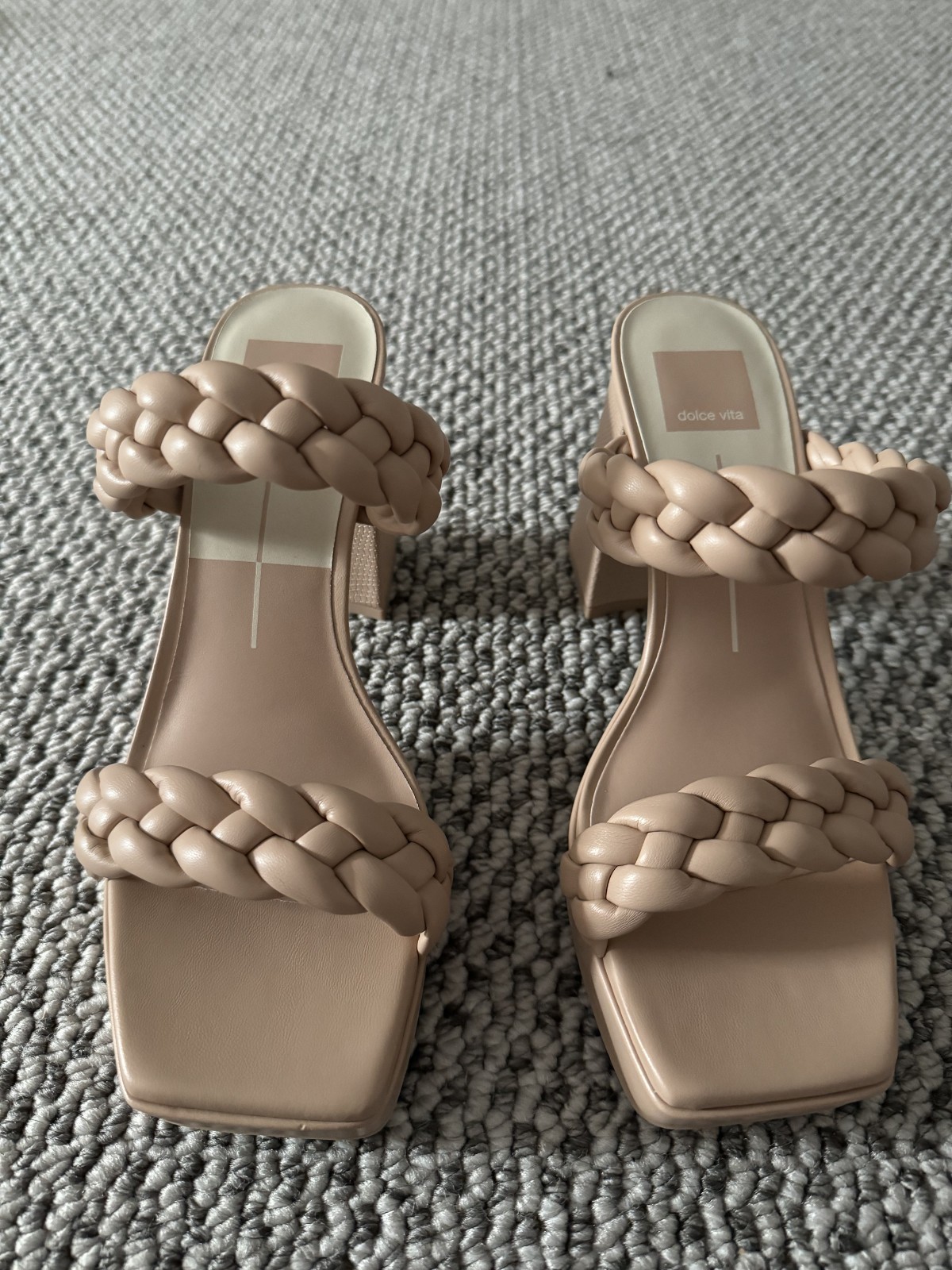 Dolce Vita Ashby Sandal - Cream
