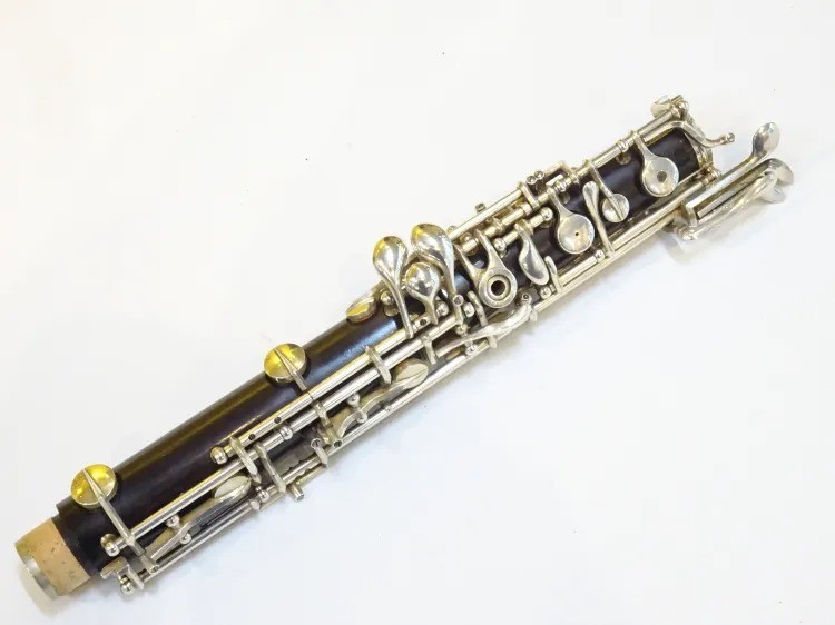 F.Loree Paris AK Oboe Semi-automatic Used with Case Balance has