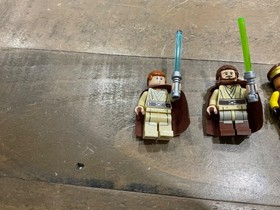 LEGO&reg; Minifigure Star Wars QUI GON JINN Printed Legs sw0593 sw0594 sw0592 75058