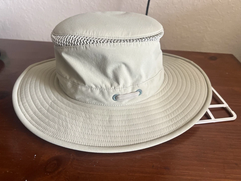 Gorra Tilley The Airflow para hombre 7 1/4 hecha en Canadá caza peces caminata duradera Foto 4 de 4