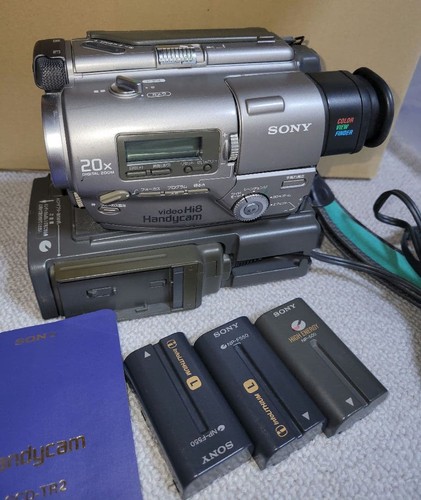 Vintage SONY Handycam CCD-TR2 Hi8 Video Camera Recorder Untested/Parts