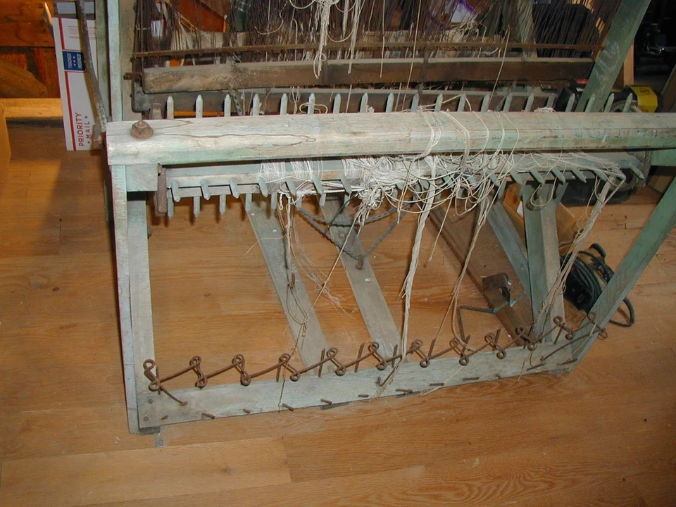UNION LOOM NO 36 - Fully Disassembled Ready for Refurbishment, All Parts, Manual - Image 2 of 4