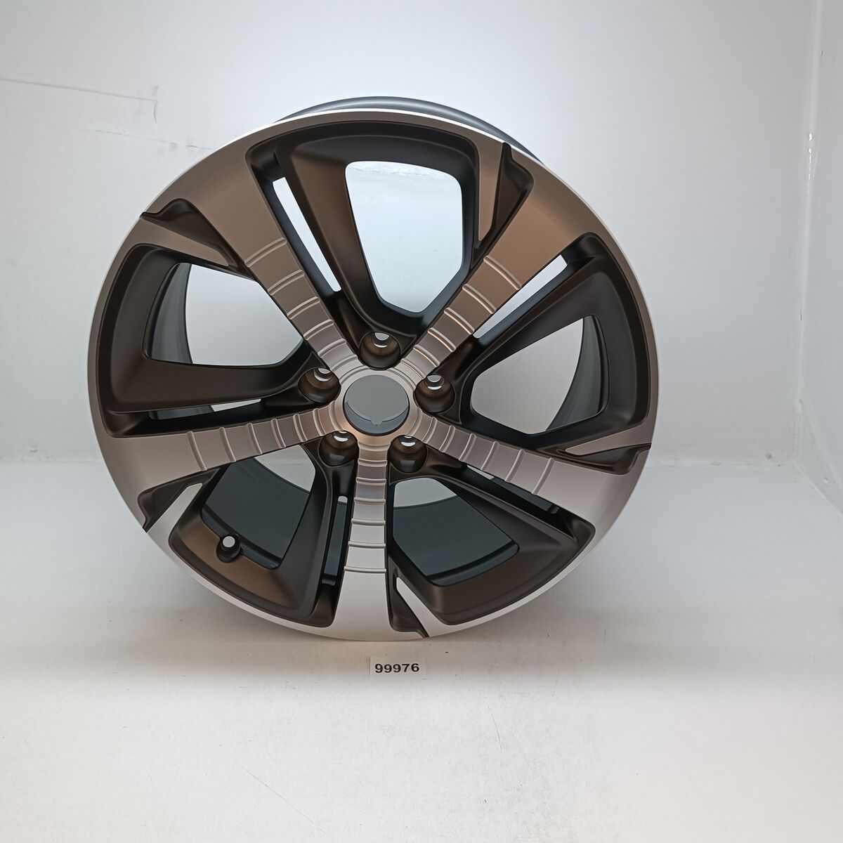 Alloy Wheel 18 Alloy Wheel 18