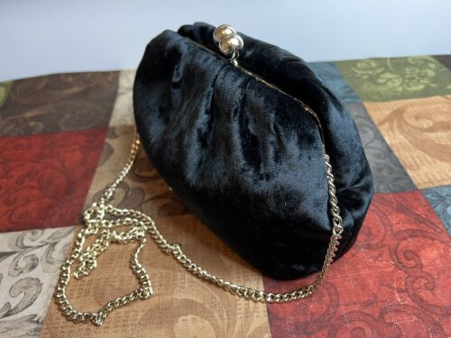 NWT KATE SPADE CRUSHED VELVET CONVERTIBLE CLUTCH CROSSBODY IN BLACK K9354 - Picture 3 of 6