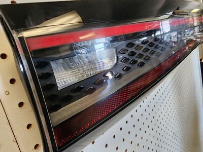 OEM 2021-2023 Volkswagen ID.4 Rear LED Center Tail Light