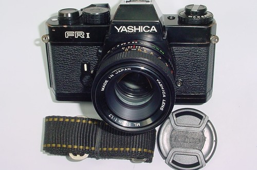 Yashica FR I 35 mm Film Spiegelreflexkamera manuelle Kamera mit Yashica 50/1,7 ml Objektiv - Top - Bild 1 von 6