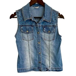 Disney D signed, light washed peace sign embellished vest youth XL