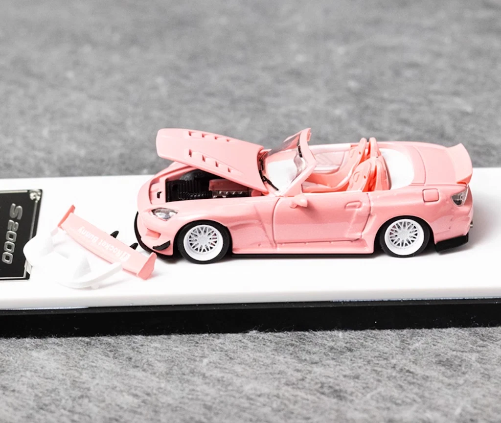 MT 1:64 JDM Pink S2000 Pandem Valentine Sports Model Diecast
