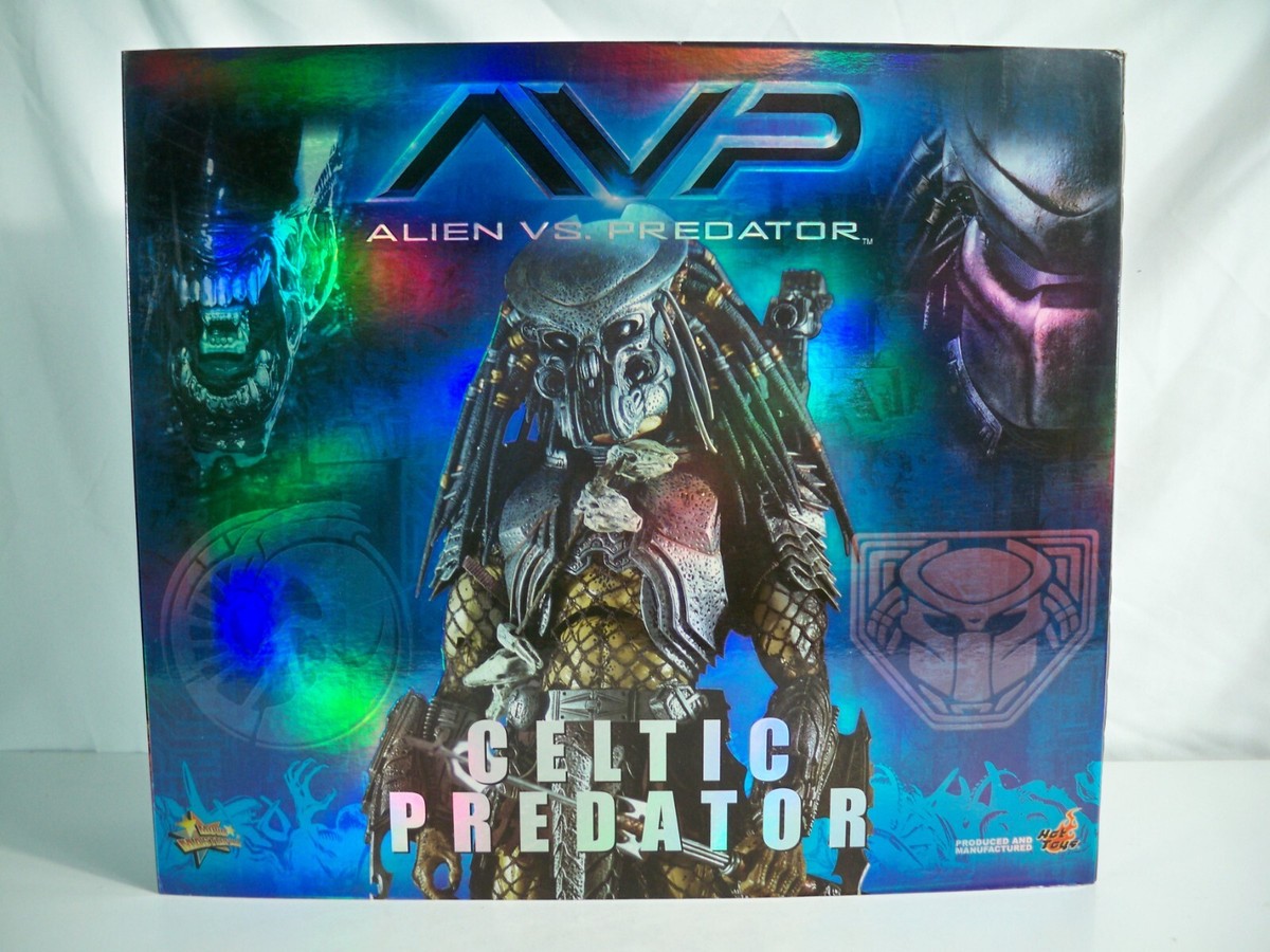 K2200504 CELTIC PREDATOR W/ BOX COMPLETE HOT TOYS ALIEN VS AVP 1/6