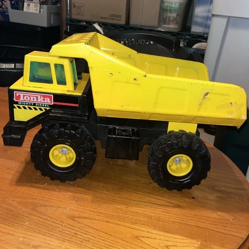 Vintage 1993 Tonka Mighty Diesel Yellow Dump Metal Diecast Truck Made in USA