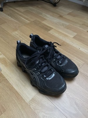ASICS Gel-Quantum 360 41.5 Black Silver Rare Getragen