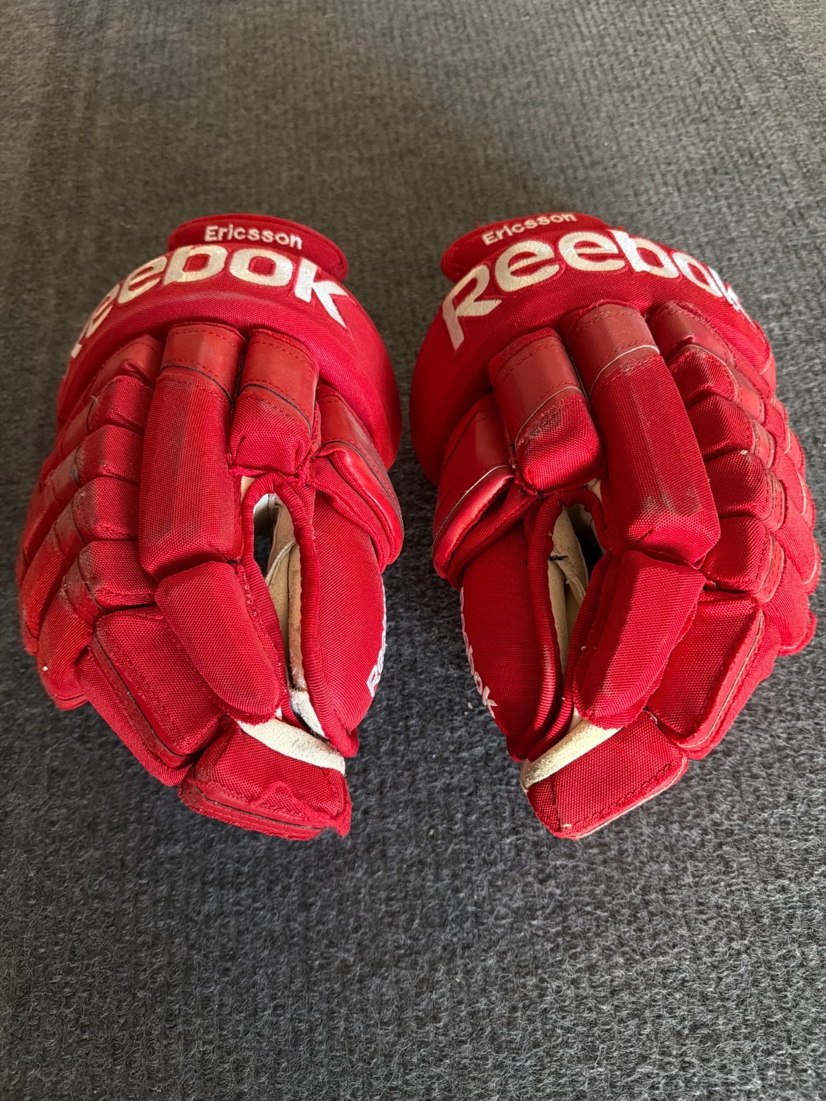 Reebok Ice Hockey 15" 38CM Red Gloves thumbnail 2