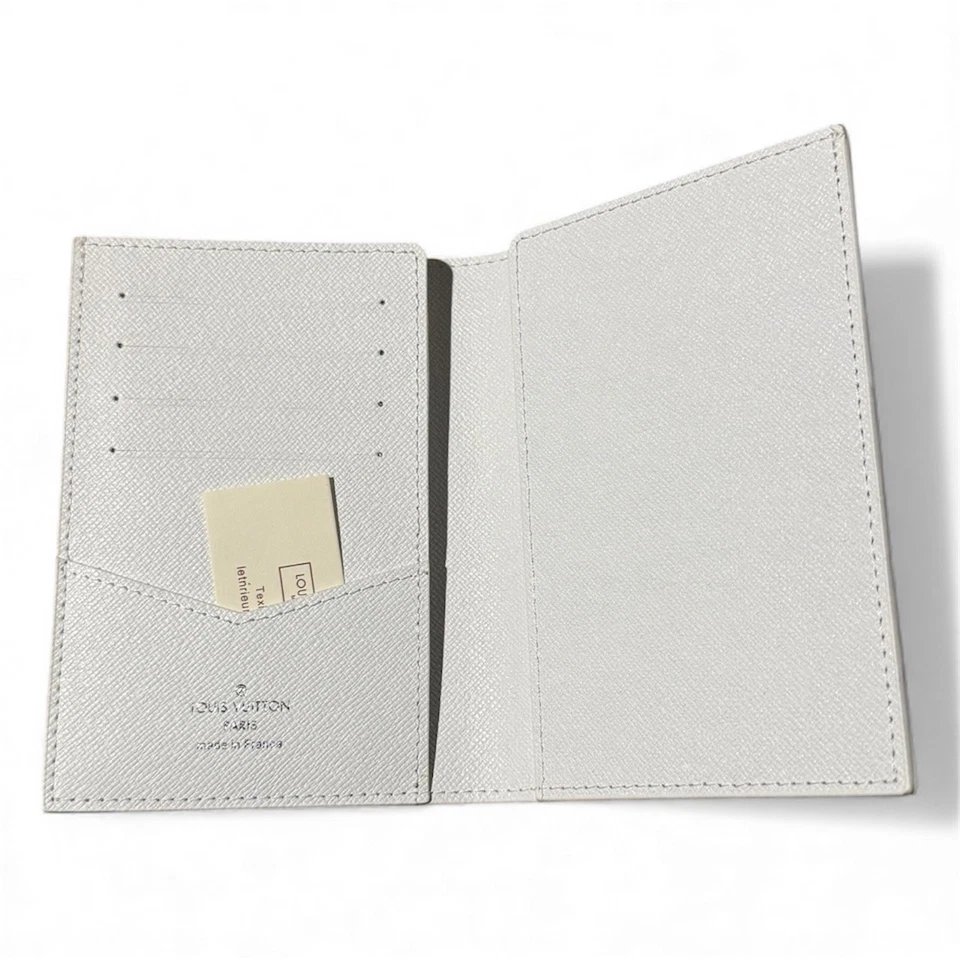 Preowned LV Louis Vuitton Slender Wallet White Snowboarding - Perfect Condition - Image 3 of 3