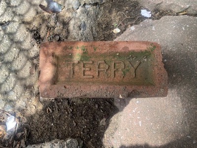 TERRY BROS Embossed Clay Rectangular Brick Red Brown Rough Finish 1850 FAST SHIP