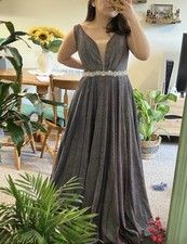 Women’s Long Chameleon Colour Ball/Prom Gown, Size Small