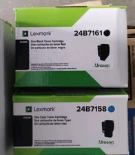 OEM  GENUINE LOT OF 2 LEXMARK TONER CARTRIDGE 24B7158 24B7161 XC4240 NEW