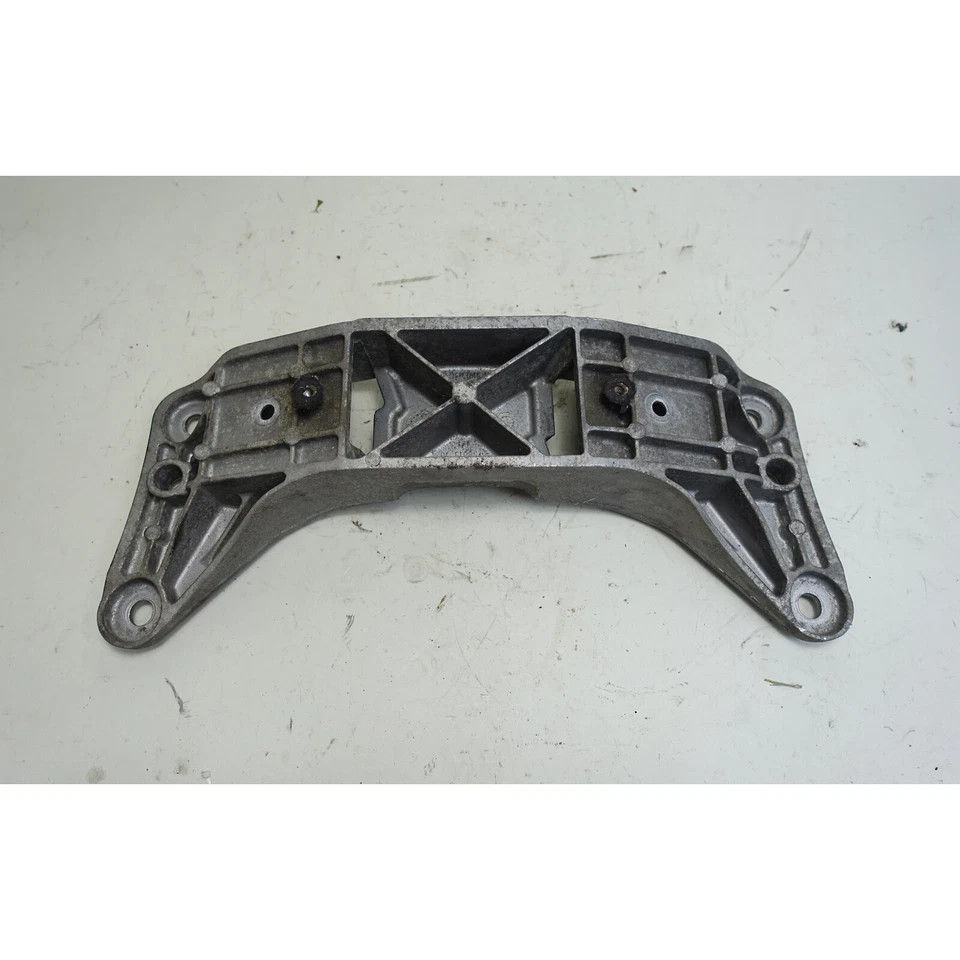 Suporte de montagem transversal de fábrica BMW E90 M3 2008-2013 para transmissão - Imagem 3 de 4
