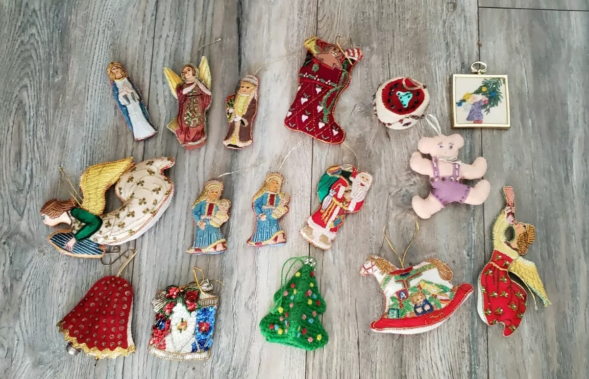 12 Days of Christmas Felt Ornaments Book - Stitched Modern