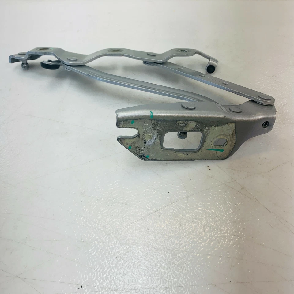 10-16 Audi A5 Quattro Left Rear Trunk Deck Lid Hinge Silver OEM 8F0827301A - Image 3 of 4