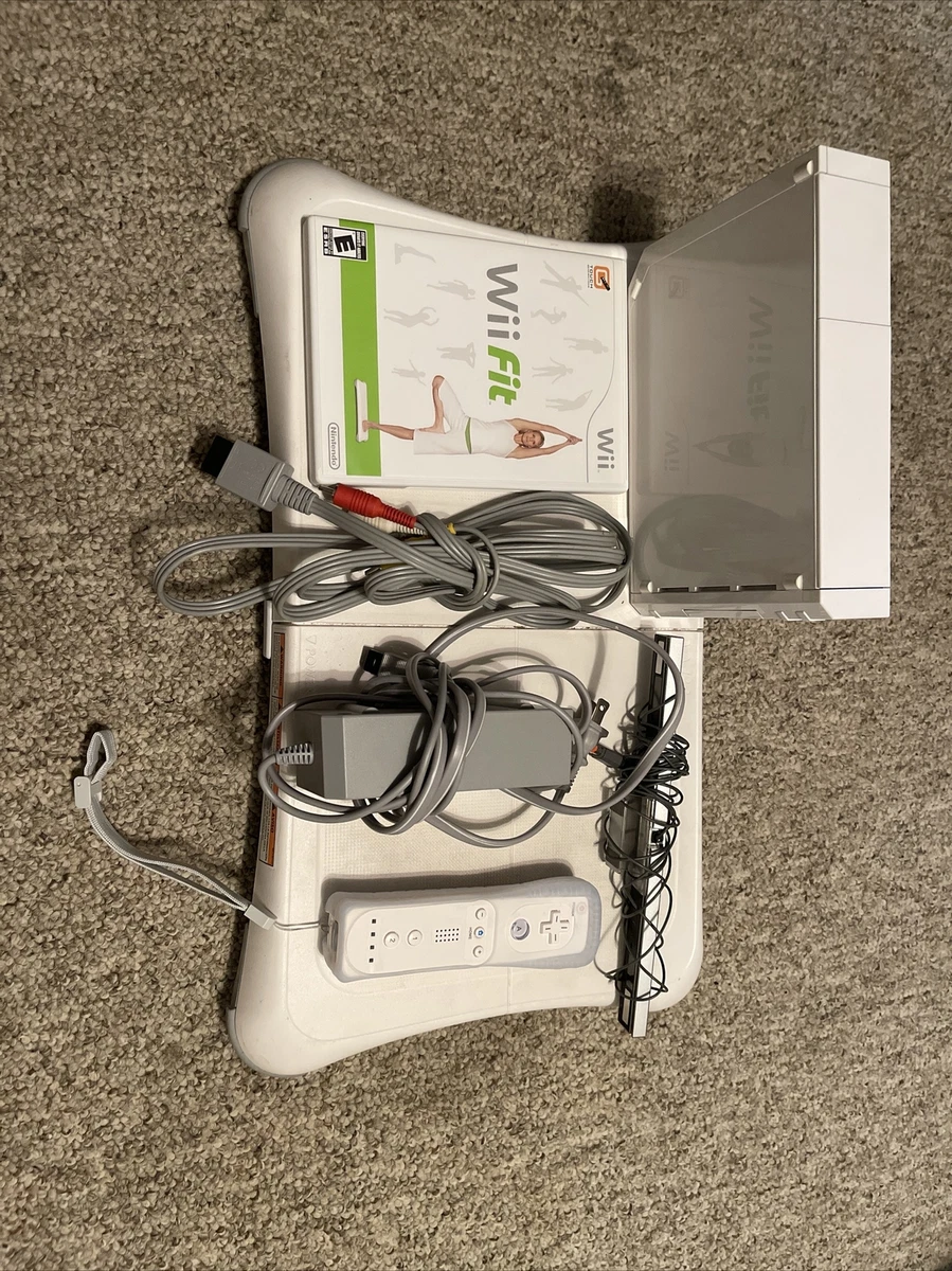 Nintendo wii console and wii sales fit bundle