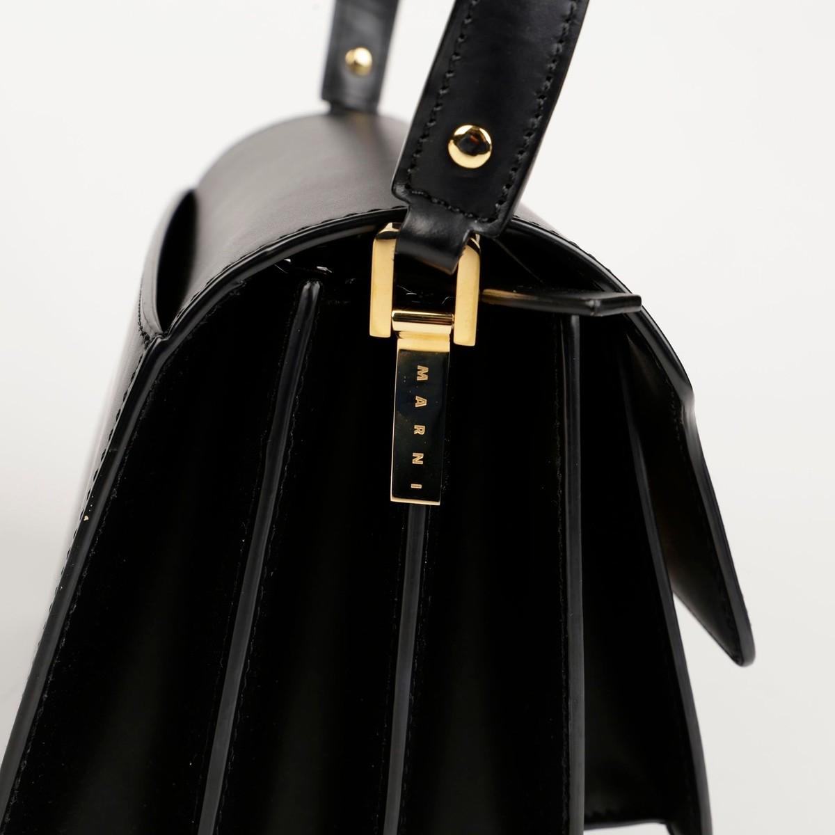 Marni SBMPN09NO1 Medium Trunk Shoulder Bag Crossbody