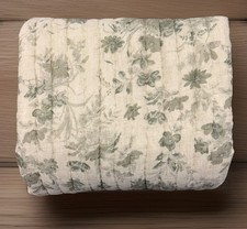 Pottery Barn Floral Cloud Reversible Quilt Green Full/Queen New Read